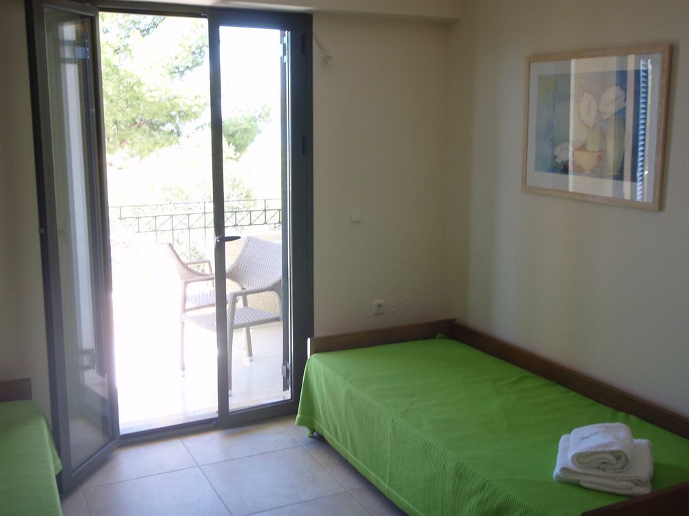 ארגוסטולי Belvista Luxury Apartments מראה חיצוני תמונה
